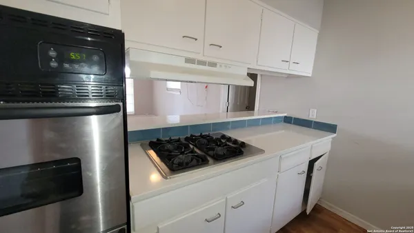 $995 | 122 San Angelo, San Antonio, TX 78212