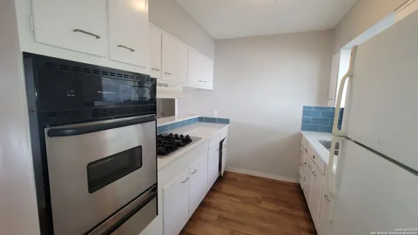 $995 | 122 San Angelo, San Antonio, TX 78212