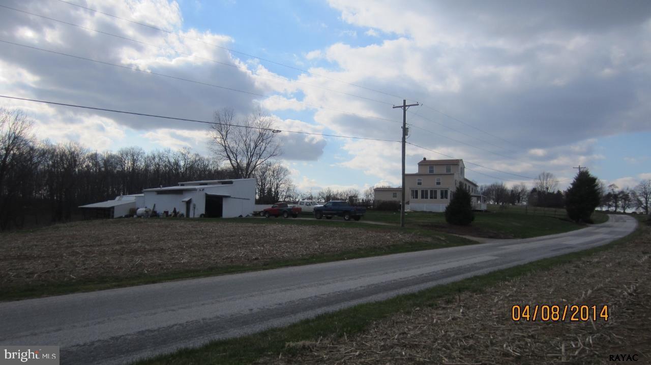 122 Bald Eagle Road Fawn Grove, PA 17321 - Photo 3 of 36 Gallery Image 3