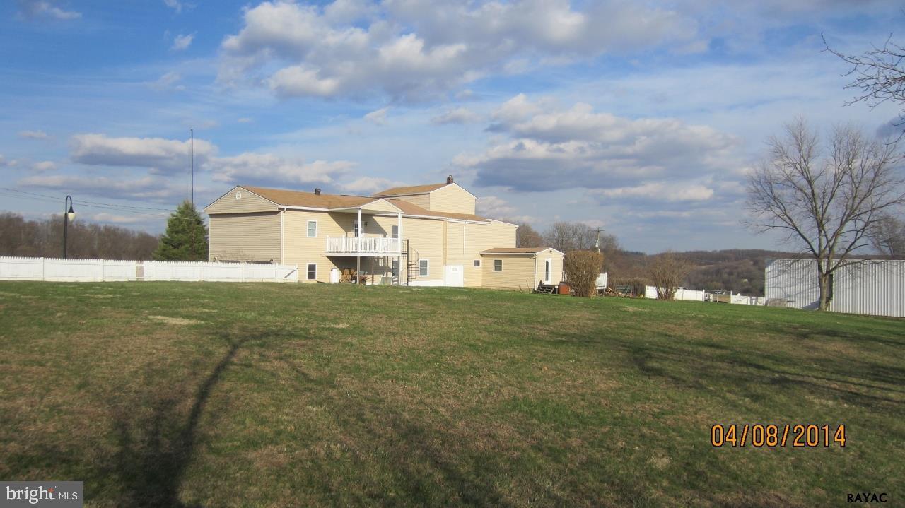 122 Bald Eagle Road Fawn Grove, PA 17321 - Photo 5 of 36 Gallery Image 5