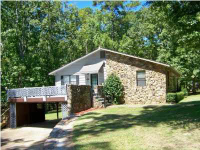 445 El Dorado Road Pearl, MS 39208 - Photo 2 of 21 View of Side....large deck!
