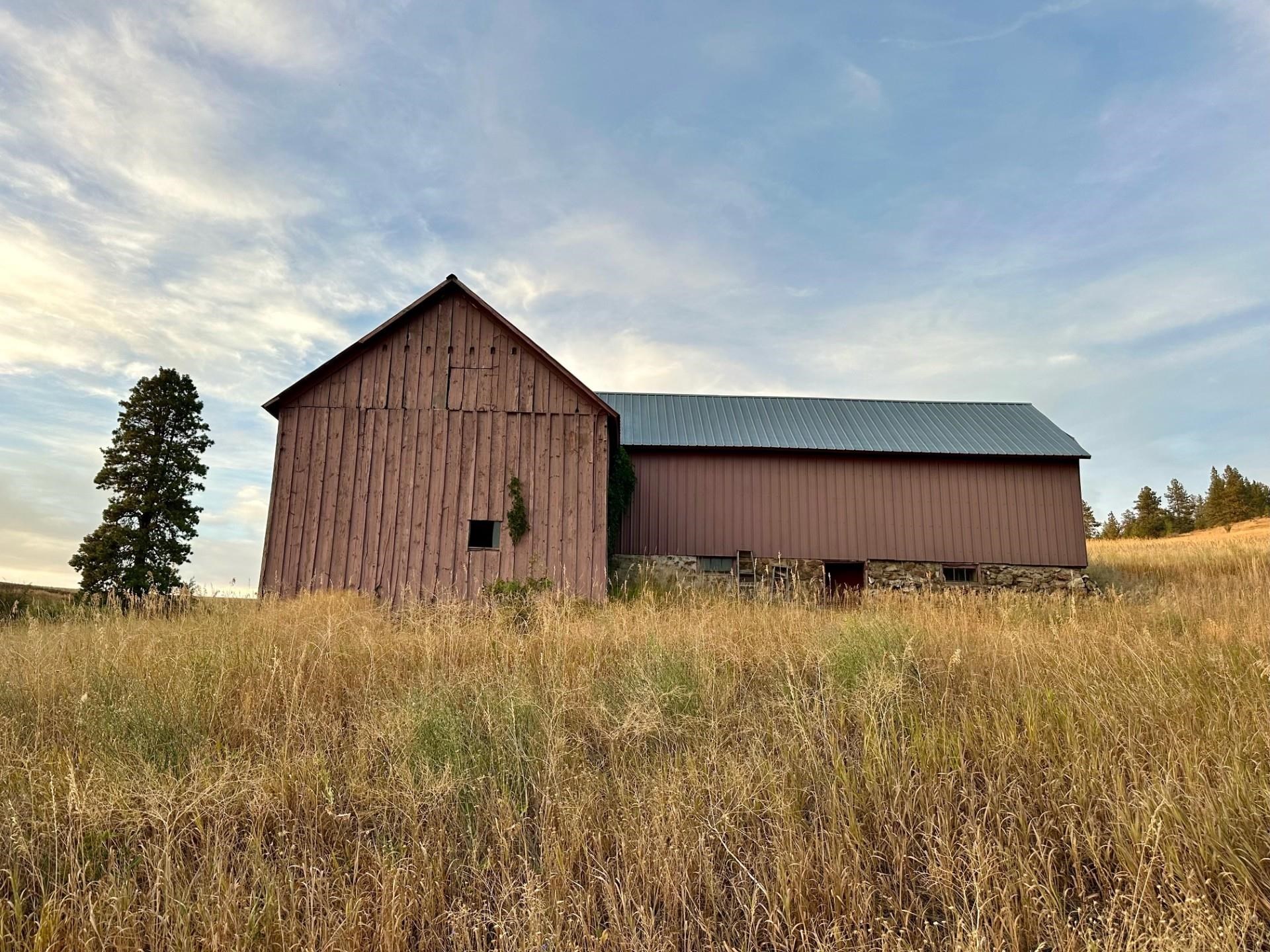 10915 South Silver Hill Road Spokane, WA 99223 - Photo 34 of 50