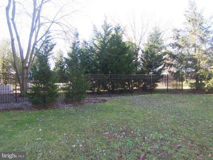 19214 Munger Farm Road Poolesville, MD 20837 - Photo 29 of 30 Exterior (Rear)