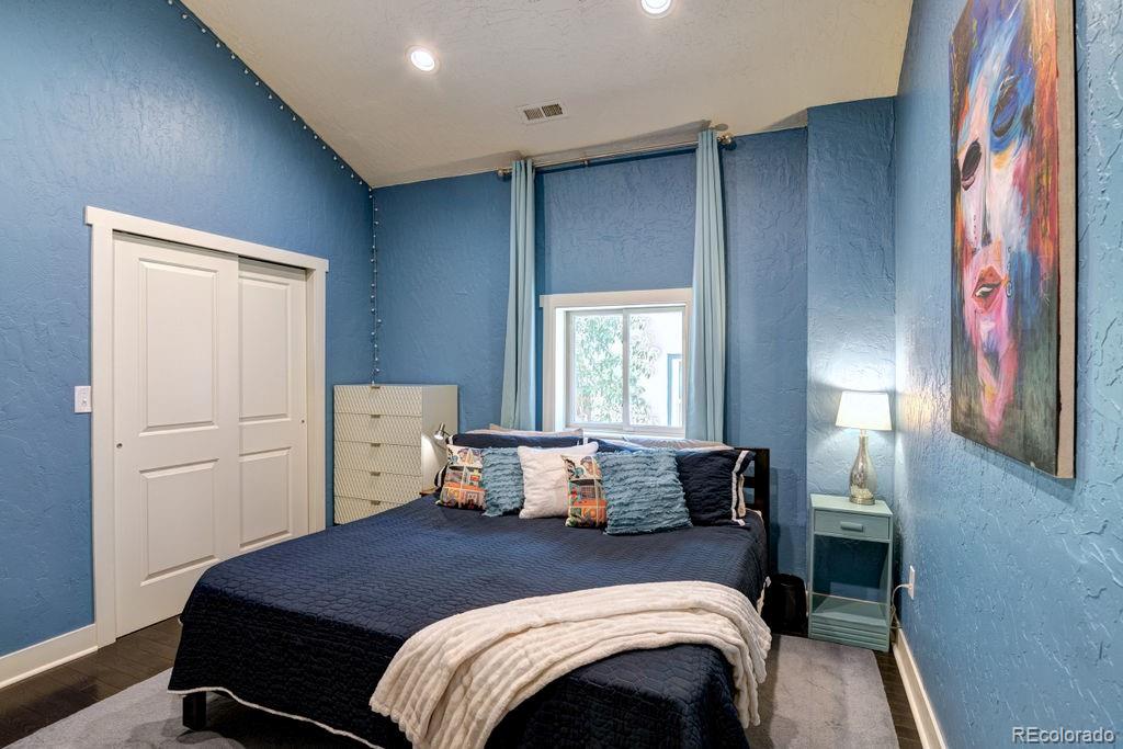 2941 Glenarm Place Denver, CO 80205 - Photo 26 of 37