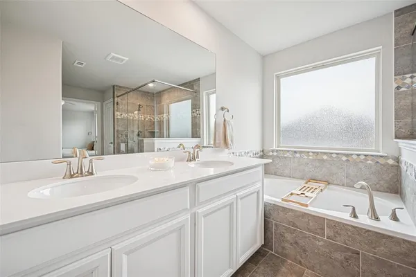 $3,200 | 2536 Bozeman Lane, Carrollton, TX 75010