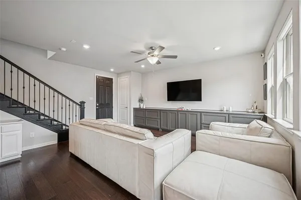 $3,200 | 2536 Bozeman Lane, Carrollton, TX 75010