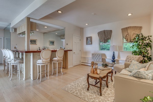 60 Beacon Street Marblehead, MA 01945 - Photo 22 of 30 Gallery Image 22