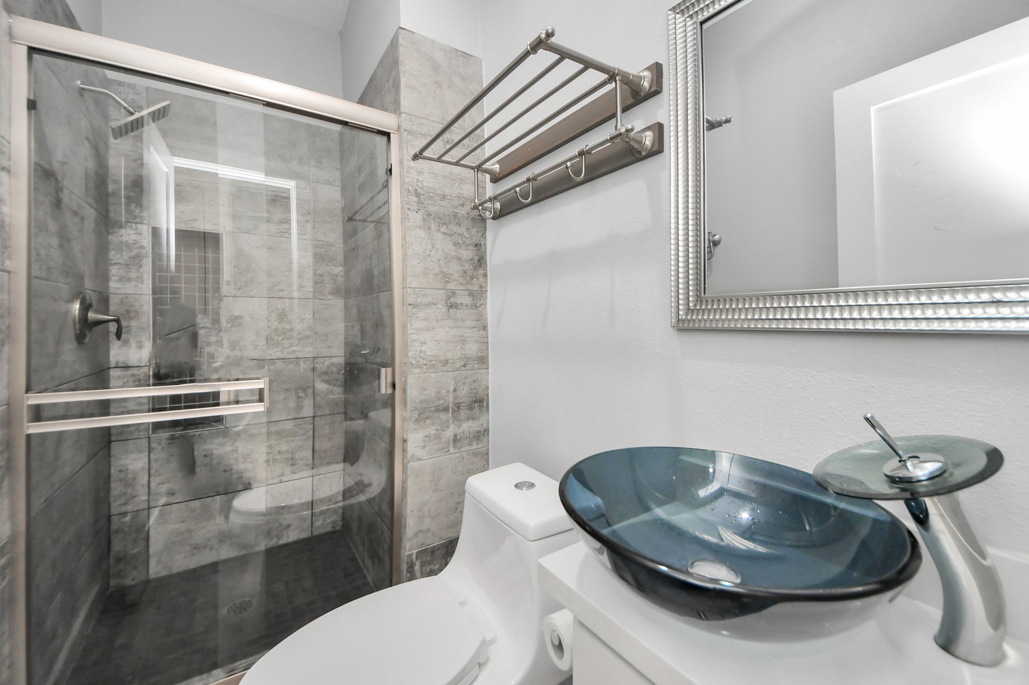 1708 Winter Street, Unit C Houston, TX 77007 - Photo 13 of 29