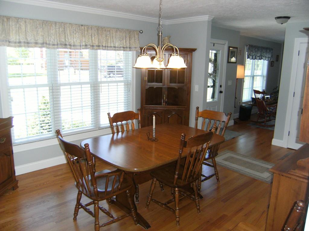 247 Montgomery Road Westfield, MA 01085 - Photo 17 of 38 Gallery Image 17