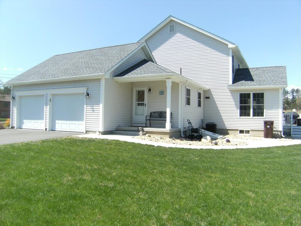 247 Montgomery Road Westfield, MA 01085 - Photo 3 of 38 Gallery Image 3