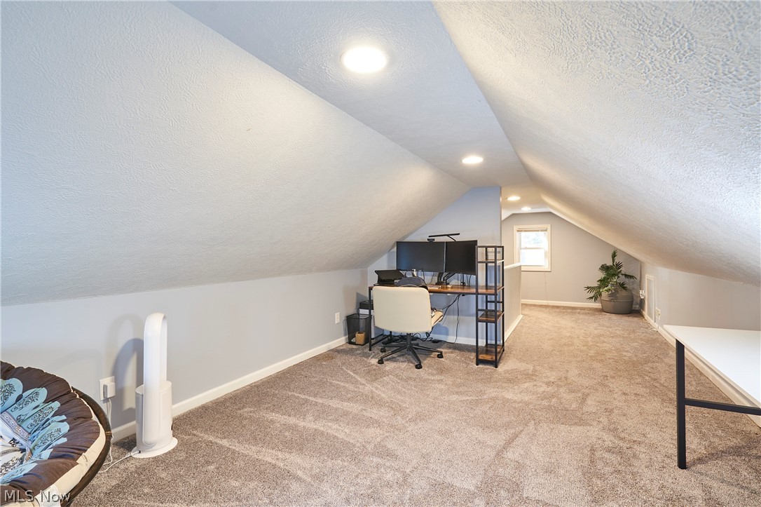 6586 Red Brush Road Ravenna, OH 44266 - Photo 16 of 27 Entire upstairs is a flex room as a bedroom/ hobby room, now an office!!