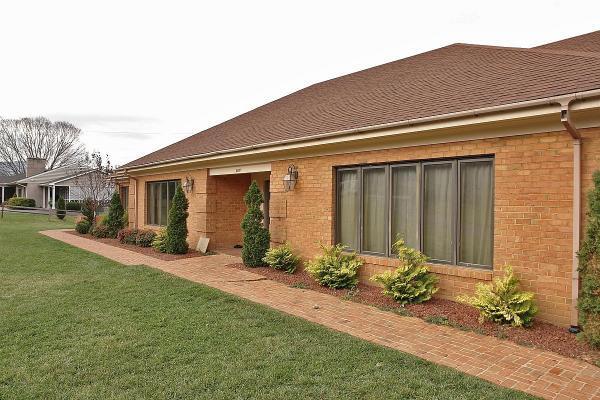 4001 Winding Way Road Southwest Roanoke, VA 24018 - Photo 7 of 40 EXTERIOR