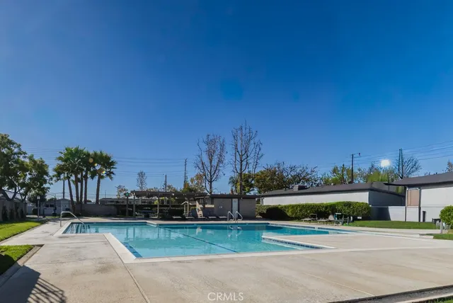 a view of a basketball court