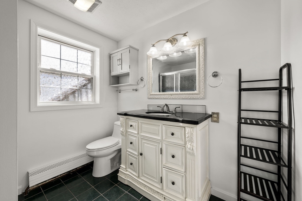 728 River Street Winchendon, MA 01475 - Photo 13 of 30