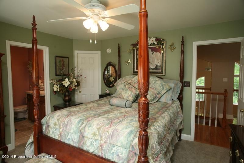 401 Carpenter Hill Road Clarks Summit, PA 18411 - Photo 16 of 75 Gallery Image 16