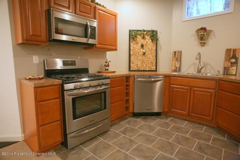 401 Carpenter Hill Road Clarks Summit, PA 18411 - Photo 39 of 75 Gallery Image 39