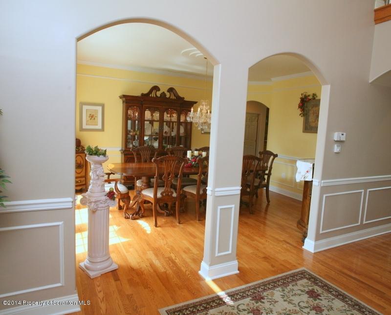 401 Carpenter Hill Road Clarks Summit, PA 18411 - Photo 5 of 75 Gallery Image 5