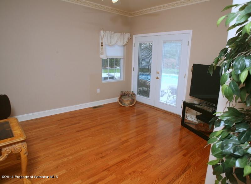 401 Carpenter Hill Road Clarks Summit, PA 18411 - Photo 9 of 75 Gallery Image 9