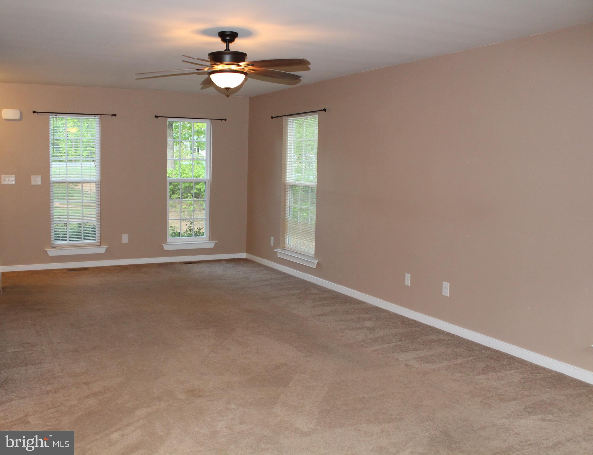 149 Dawns Ridge Louisa, VA 23093 - Photo 11 of 30 Living Room