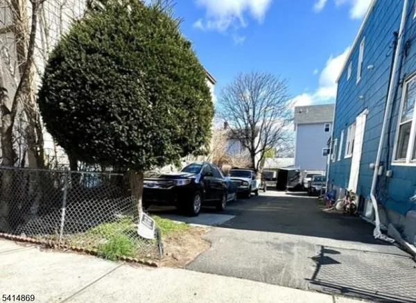 $245,000 | 100 Hammond Avenue, Passaic, NJ 07055