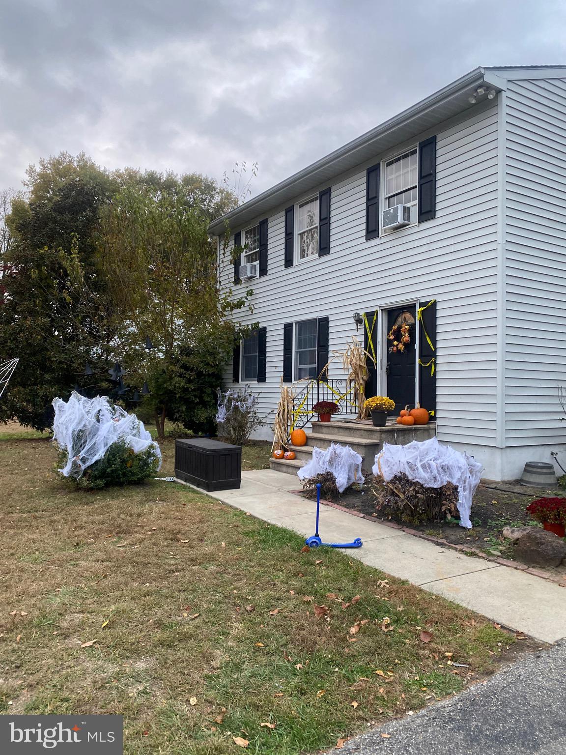 2414 Church Road Cinnaminson, NJ 08077 - Photo 3 of 22 a front view of a house with sitting area