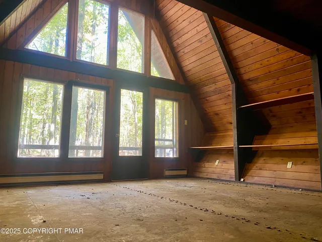 $179,900 | 32 Arapahoe Circle, Hazleton, PA 18202