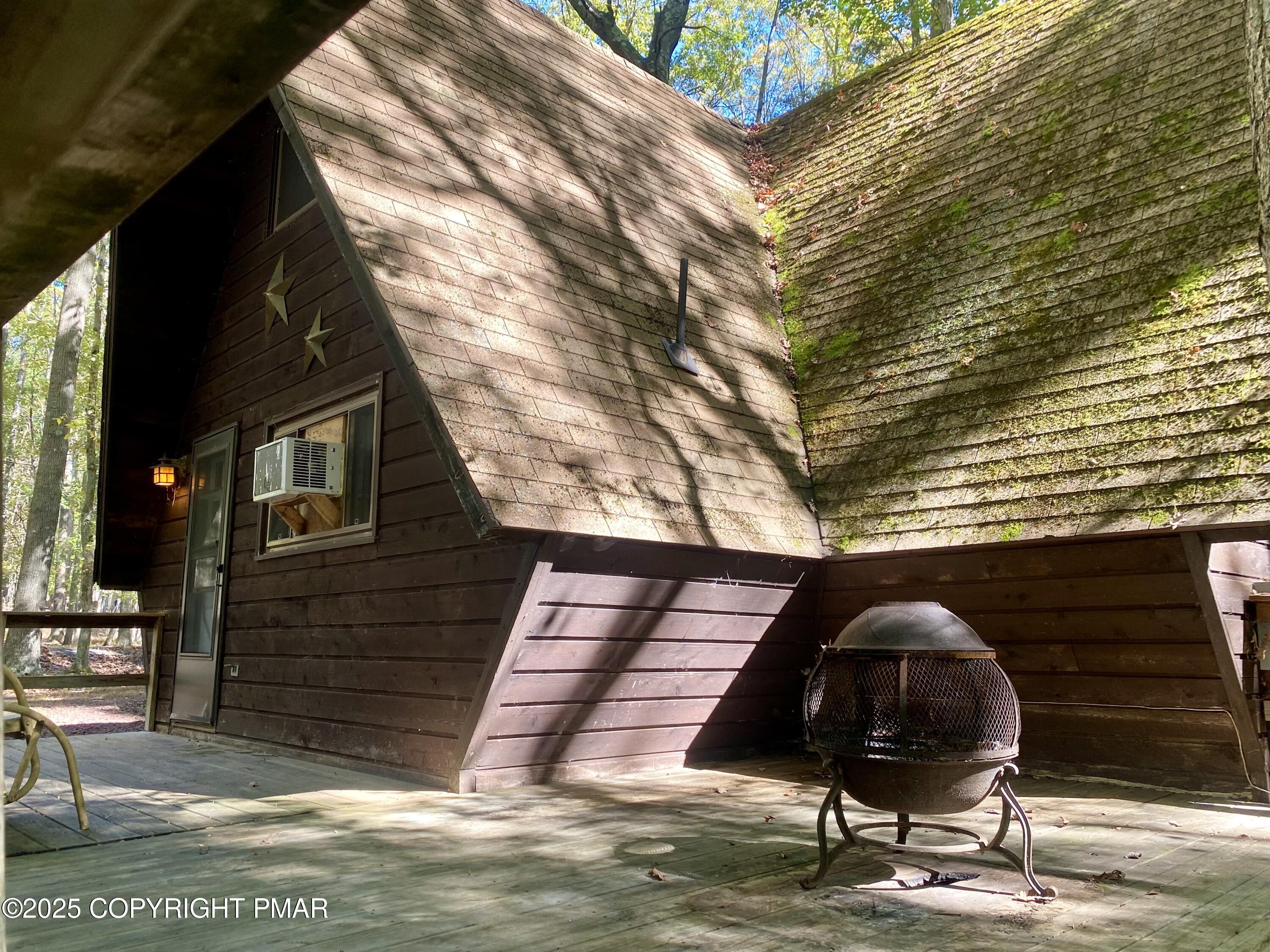 32 Arapahoe Circle Hazleton, PA 18202 - Photo 5 of 24 IMG_2459