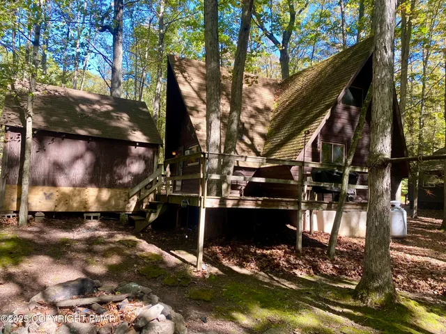 $179,900 | 32 Arapahoe Circle, Hazleton, PA 18202