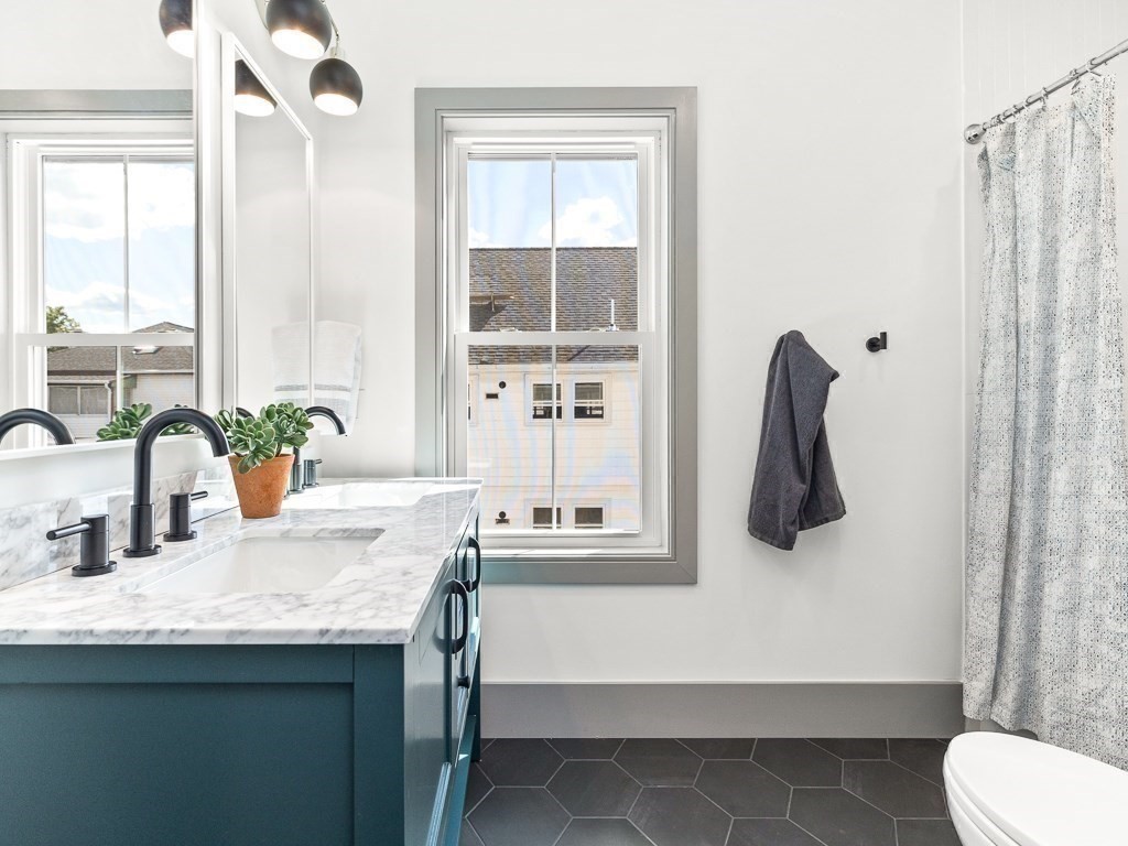 4 Exeter Street, Unit 4 Arlington, MA 02474 - Photo 12 of 25 Gallery Image 12