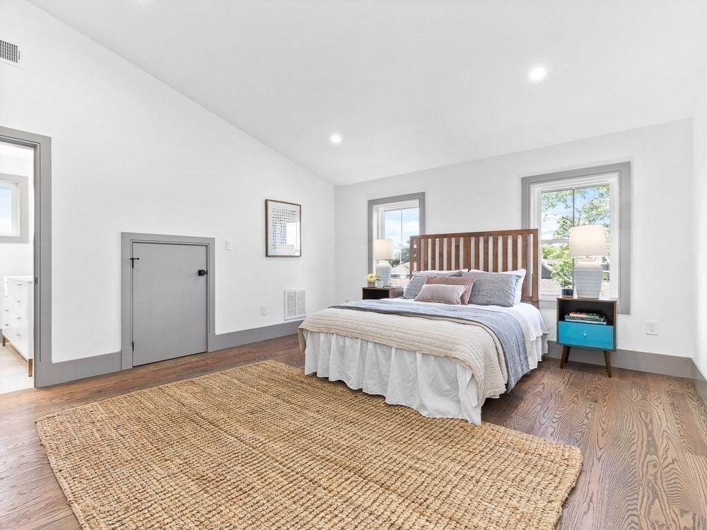 4 Exeter Street, Unit 4 Arlington, MA 02474 - Photo 14 of 25 Gallery Image 14