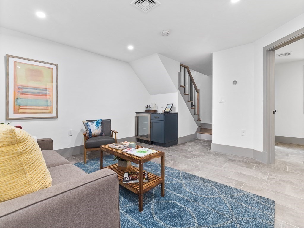 4 Exeter Street, Unit 4 Arlington, MA 02474 - Photo 18 of 25 Gallery Image 18