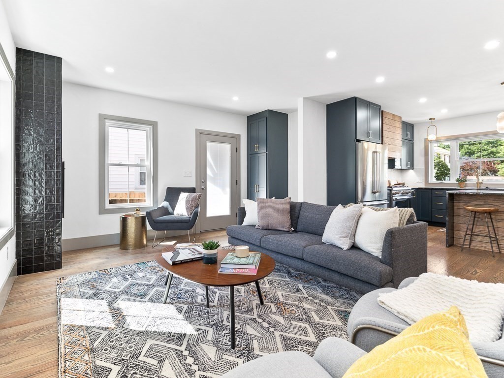 4 Exeter Street, Unit 4 Arlington, MA 02474 - Photo 7 of 25 Gallery Image 7