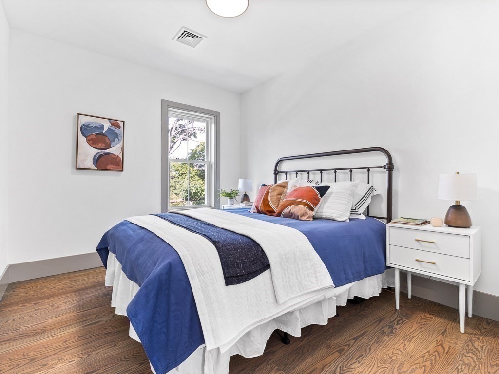 4 Exeter Street, Unit 4 Arlington, MA 02474 - Photo 10 of 25 Gallery Image 10