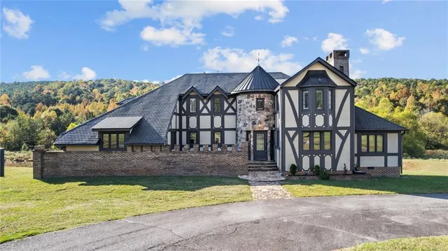 front view of house with a yard