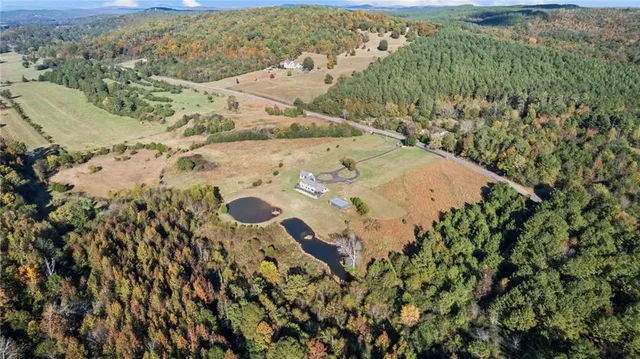 $550,000 | 8876 North Cave Spring Street, Cave Spring, GA 30124