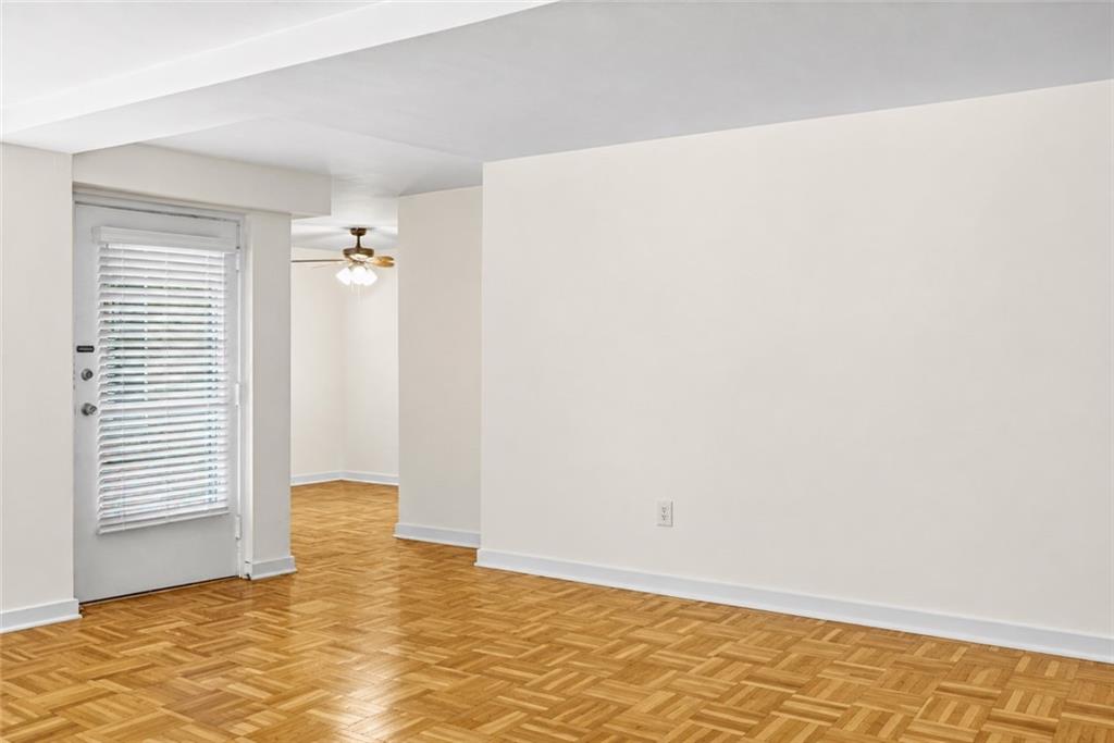 4601 Fifth Avenue, Unit 221 Pittsburgh, PA 15213 - Photo 12 of 43 Gallery Image 12