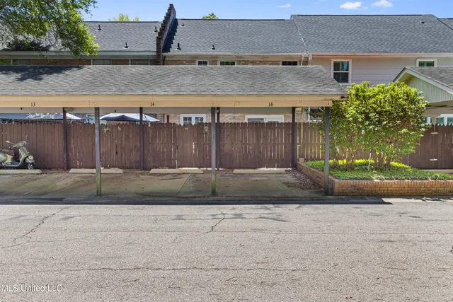 $174,000 | 14 Independence Drive, Unit 14, Gulfport, MS 39507