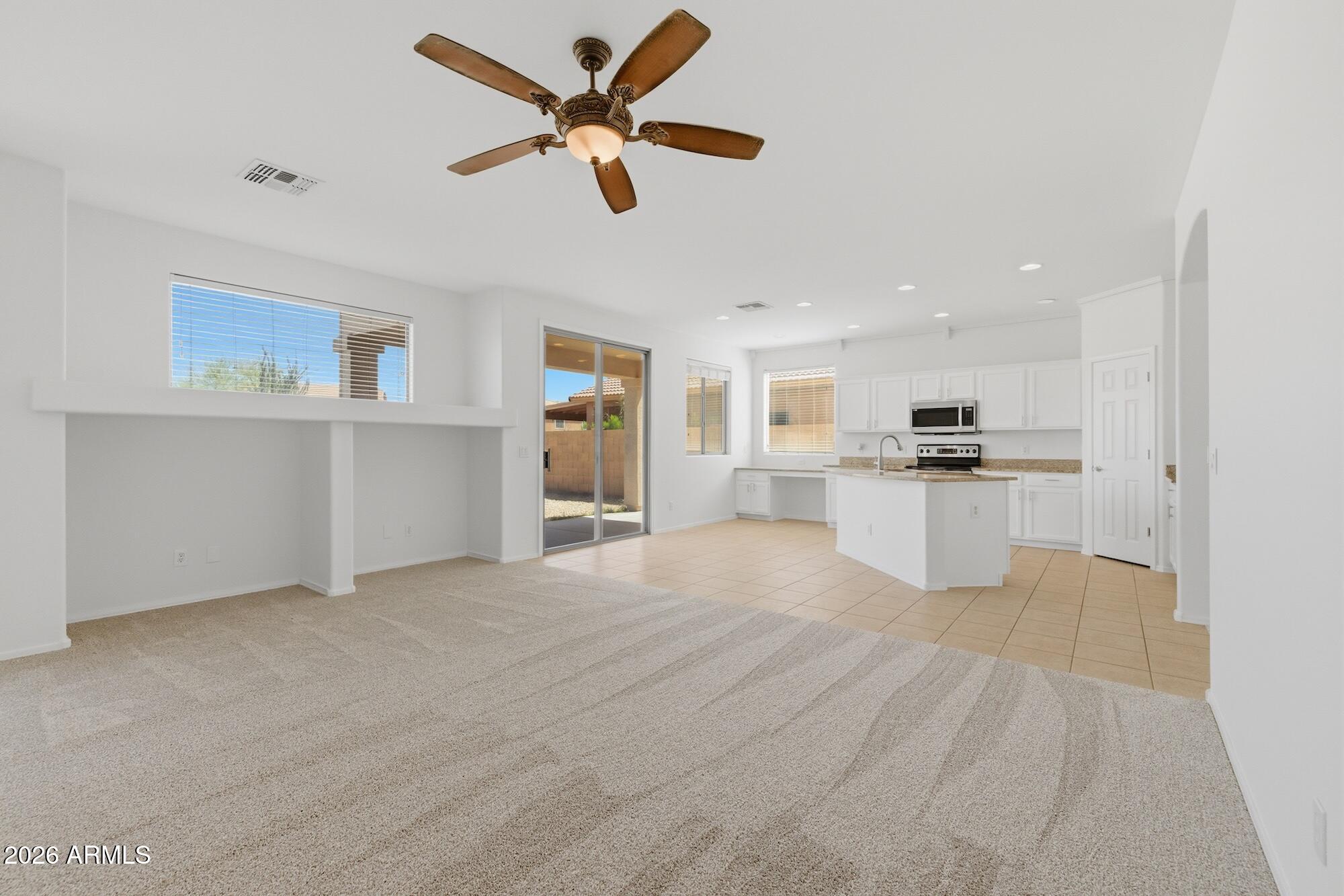 2992 East Morenci Road San Tan Valley, AZ 85143 - Photo 10 of 35 Great Room