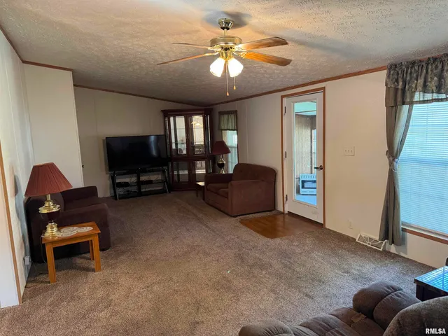 $54,000 | 814 South Lincoln Street, Havana, IL 62644