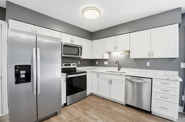 $289,900 | 23823 Jeb Drive, Lawrenceburg, IN 47025