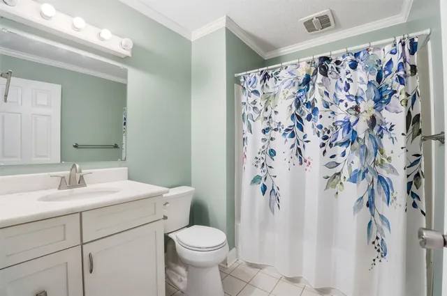 $289,900 | 23823 Jeb Drive, Lawrenceburg, IN 47025