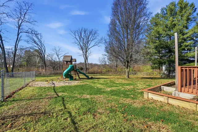 $289,900 | 23823 Jeb Drive, Lawrenceburg, IN 47025