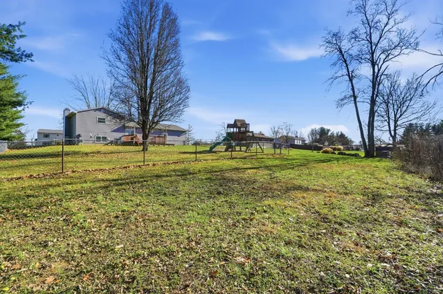 $289,900 | 23823 Jeb Drive, Lawrenceburg, IN 47025