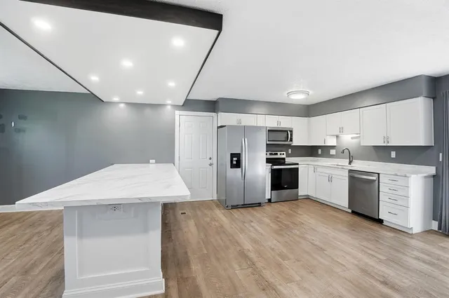 $289,900 | 23823 Jeb Drive, Lawrenceburg, IN 47025