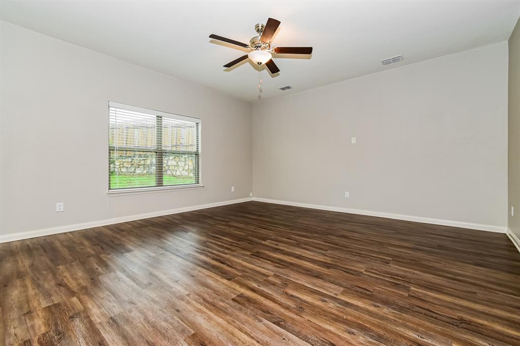 14267 Chaps Drive Dallas, TX 75253 - Photo 4 of 18