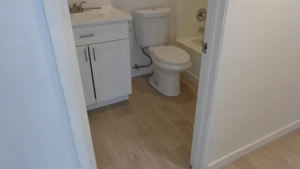 $2,700 | 2425 Cranston Drive, Unit 16, Escondido, CA 92025
