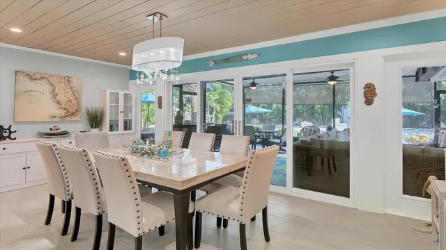 $1,995,000 | 154 Crescent Drive, Anna Maria, FL 34216