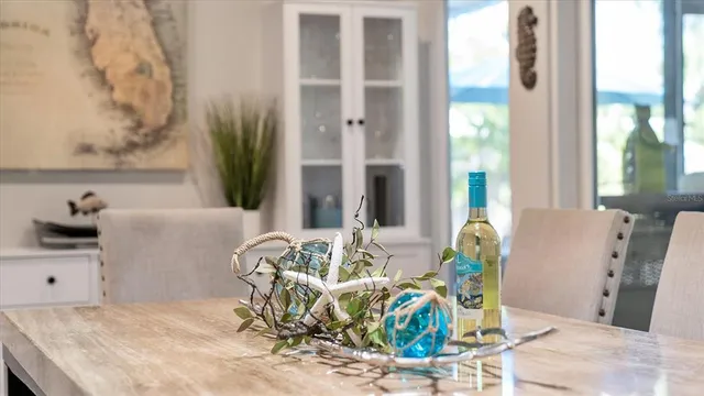 $1,995,000 | 154 Crescent Drive, Anna Maria, FL 34216