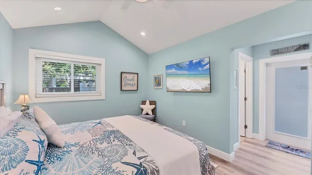 $1,995,000 | 154 Crescent Drive, Anna Maria, FL 34216