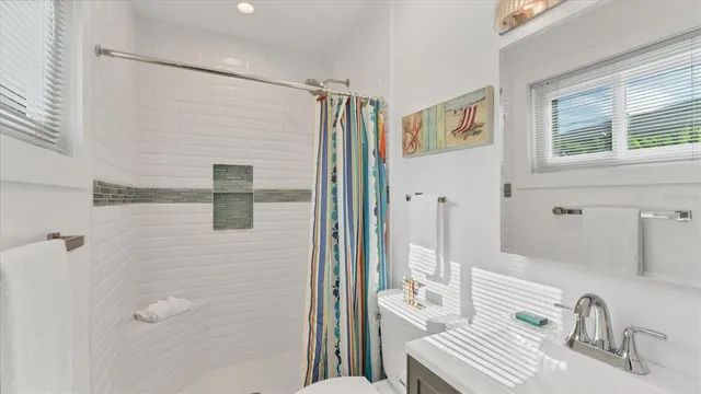 $1,995,000 | 154 Crescent Drive, Anna Maria, FL 34216